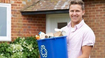 Los hombres no reciclan para no parecer gays, según un estudio